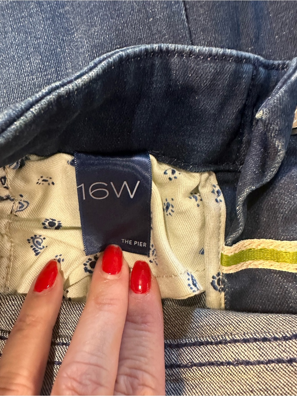 Pilcro Women's Dark Blue Cropped Wide-Leg Jeans - Picture 3 of 7